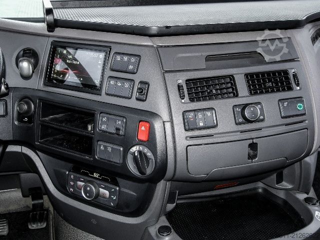 LKW mit Pritsche & Plane DAF XF 530 FAN SSC PLANE INTARDER + ANHÄNGER 38 STELL