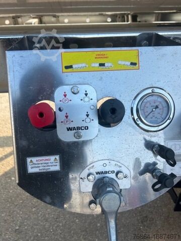 Tanker semitrailer  ROMEX R-31,  LEBENSMITTELTANKAUFLIEGER 31000L 3 KAMMERN