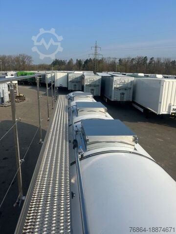 Tanker semitrailer  ROMEX R-31,  LEBENSMITTELTANKAUFLIEGER 31000L 3 KAMMERN