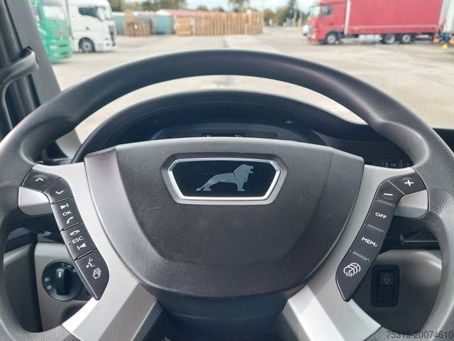 Flatbed truck with tarp MAN TGL 12.250 BL 4x2