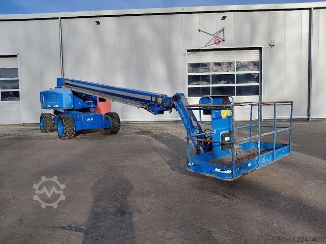 Teleskopbühne Genie S-85