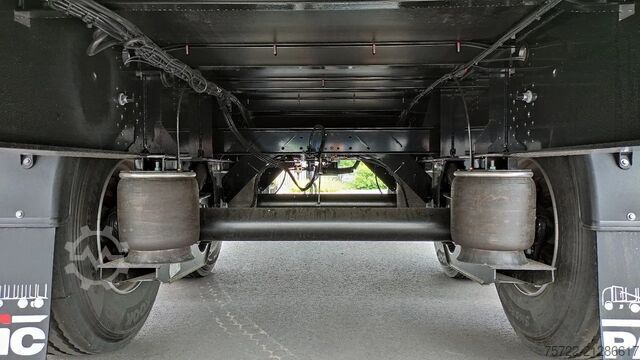 Loading platform PAVIC TBPA 18-66E Tandem Baustoff Anhänger