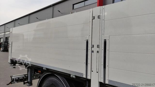Loading platform PAVIC TBPA 18-66E Tandem Baustoff Anhänger