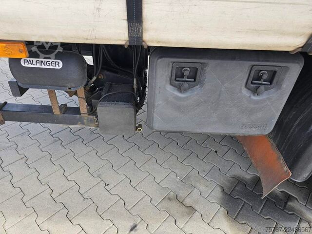 Flatbed truck with tarp DAF DAF CF 310 Space Cab, Gardine, Ladebordwand 1,5