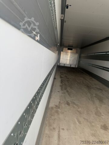 Reefer semitrailer SCHMITZ CARGOBULL SKO 20 City damaged
