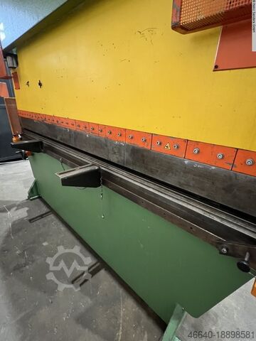 Hydr. pressbrake HACO PPB 30180