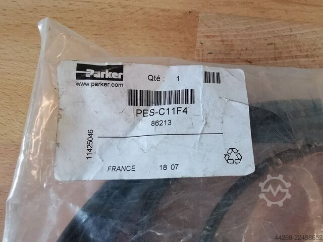 PNEUMAX Parker PES-C11F4 cable connector PNEUMAX Parker PES-C11F4