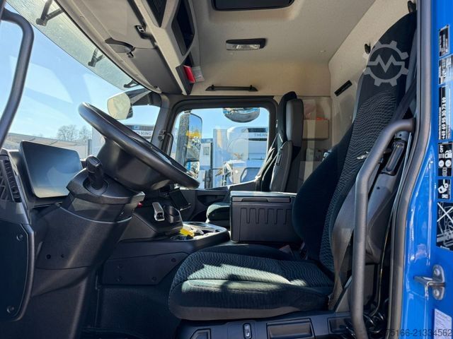 Beverage truck MERCEDES-BENZ ACTROS 2535 L Getränkekoffer 7,55 m LBW 2 T*LENK