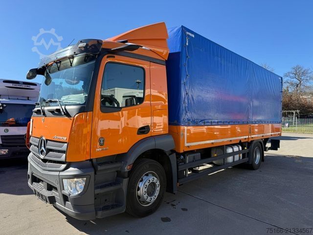 Flatbed truck MERCEDES-BENZ ACTROS 1832 L Pritsche/Plane 7,20 m LBW 1,5 T
