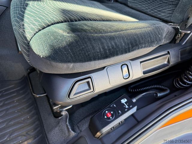 Flatbed truck MERCEDES-BENZ ACTROS 1832 L Pritsche/Plane 7,20 m LBW 1,5 T