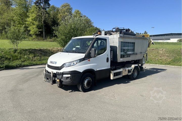 Roll-off tipper truck Iveco 70C17 Haken / Kehricht / WD