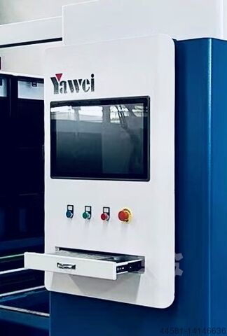 Fiber laser cutting machine YAWEI HLB 1530 6KW