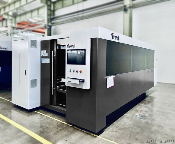 Fiber laser cutting machine YAWEI HLB 1530 6KW
