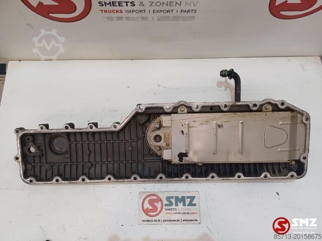Engine part Renault Occ motoroliekoeler + motoroliekoelerdeksel DXI13