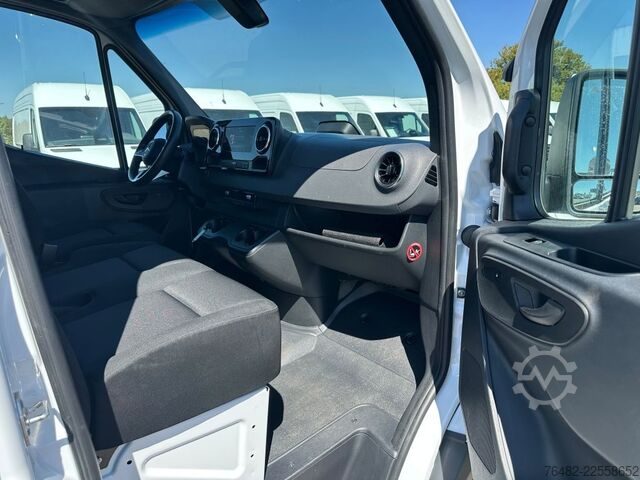 High top van MERCEDES-BENZ Sprinter 317 CDI KA/L2H2/3665/MBUX/NAVI/AUTOMATI