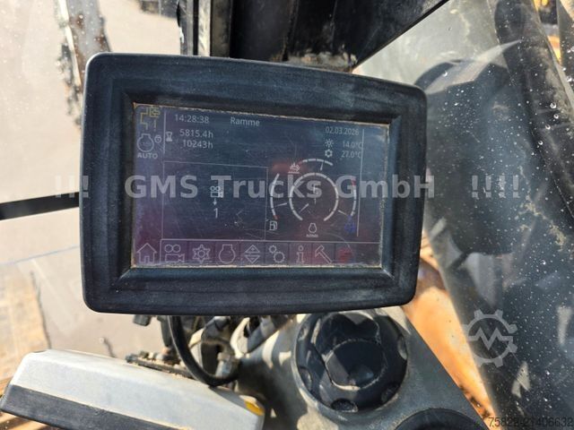 Chain excavator LIEBHERR R 936 NLC / hydr SW