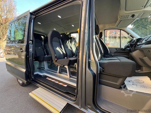 Minibus VOLKSWAGEN CRAFTER 2,0 TDI 9 SITZER KAMERA AHK KLIMA RAMPE