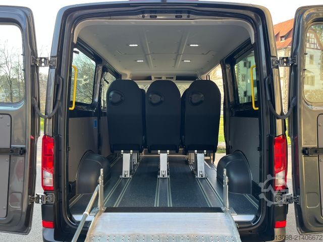 Minibus VOLKSWAGEN CRAFTER 2,0 TDI 9 SITZER KAMERA AHK KLIMA RAMPE