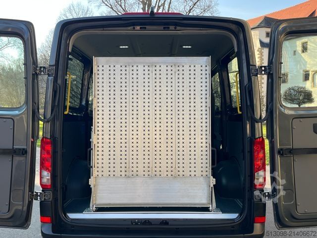 Minibus VOLKSWAGEN CRAFTER 2,0 TDI 9 SITZER KAMERA AHK KLIMA RAMPE