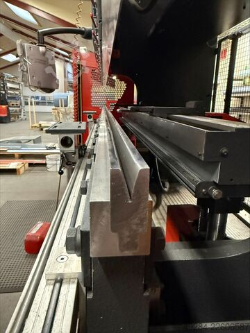 Abkantpresse Amada HFP 100-3