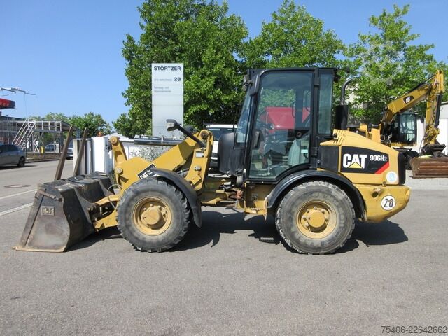 Radlader caterpillar 906H2 Radlader, Schaufel + Gabel