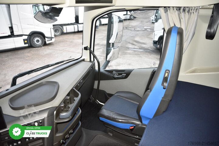 Standard SZM VOLVO FH 460 Globetrotter XL Varios i-Save