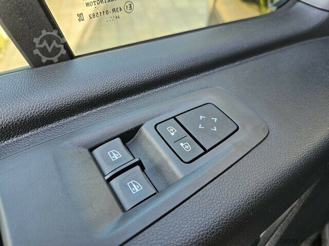 High top van Renault Master L2H2 170 Neues Modell 10´´ Navi Kamera