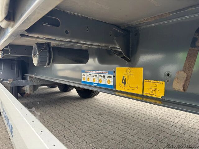 Sliding tarpaulins Krone SD Schuifzeil -Dak / SAF-Disc / APK 10-2026!