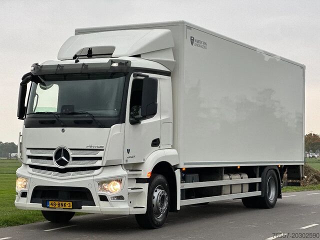 Suitcase Mercedes-Benz Antos ANTOS 2027L. EURO6.  2019.  760x249x270