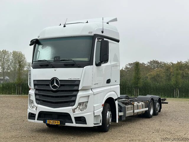 Chassis with cab Mercedes-Benz Actros ACTROS 2642 LL EURO6. 2018.  BDF. Chassi...