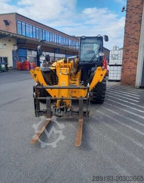 Telescopic forklift JCB 540-140