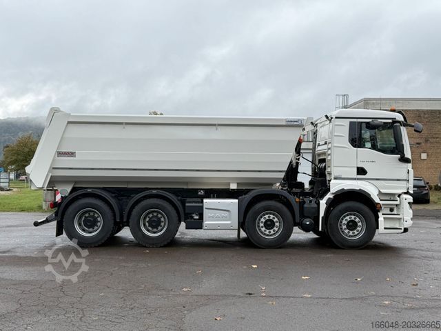 Tipper truck MAN TGS 35.480 BB 8X4 Mulden Kipper 5X Vorhanden