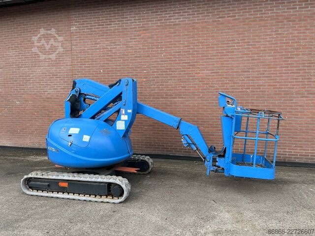 Used articulated boom lift Maeda HF070R2 MAEDA HF070R2