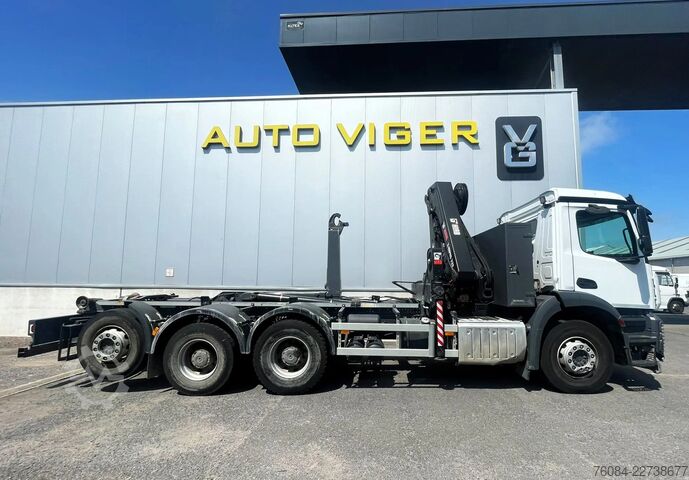 Kranwagen Mercedes-Benz Arocs 3240 *8x4*Luchtvering A verst*Containersy...