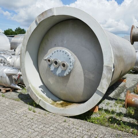 27200 Liter Lagertank aus V4A INOX - MAURER AG K0116