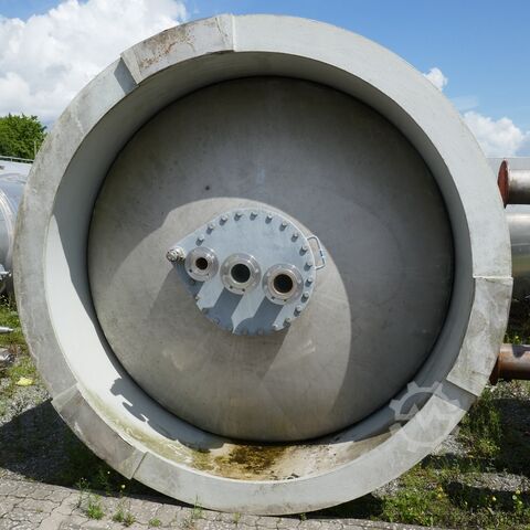 27200 Liter Lagertank aus V4A INOX - MAURER AG K0116
