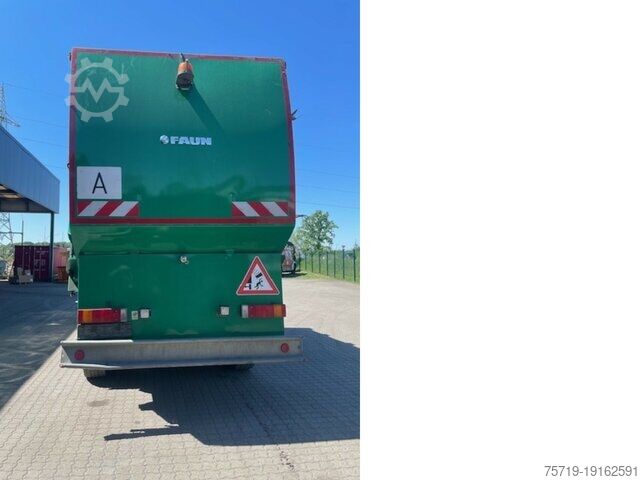 Garbage truck Iveco Stralis 330 6x2 EEV Faun SidePress