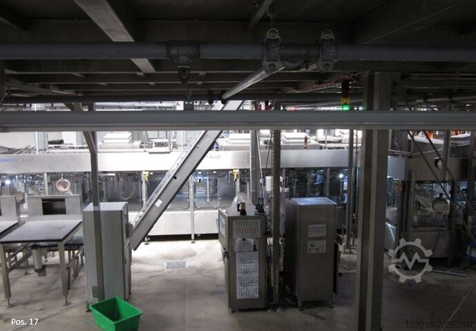 Krones Aseptic PET line 0,5-1,5 l Aseptische PET-Abfülllinie (2002) Krones Aseptische PET-Abfülllinie