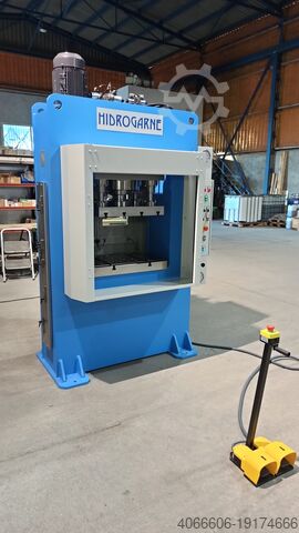 Hydraulic press Hidrogarne RM-100/NC