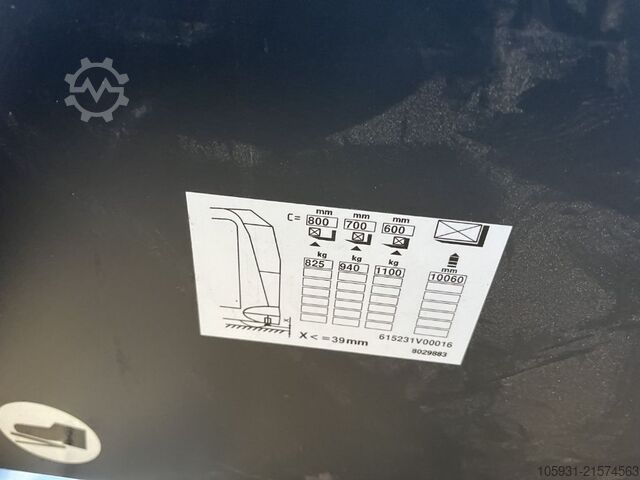 Hochhubkommissionierer Linde K