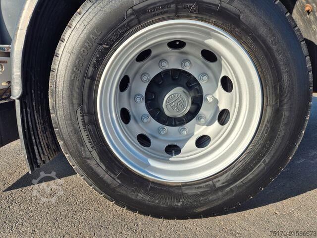 Holztransporter Ebert KHA18 Kurzholzanhänger BPW