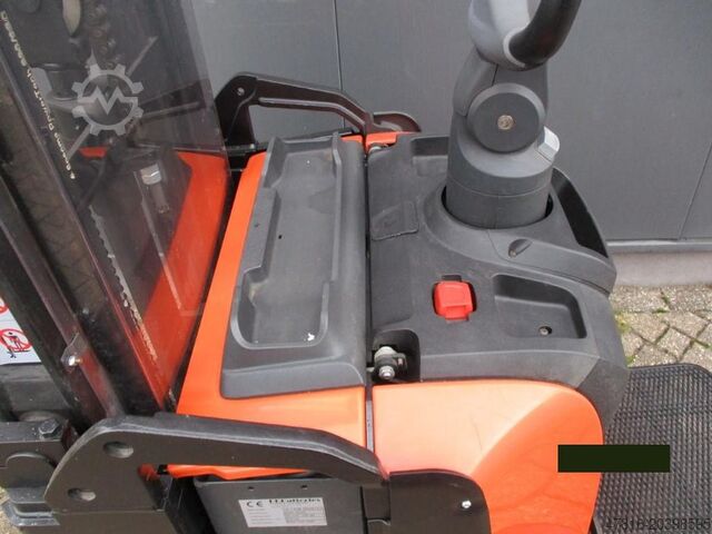 Hochhubwagen TOYOTA SPE120