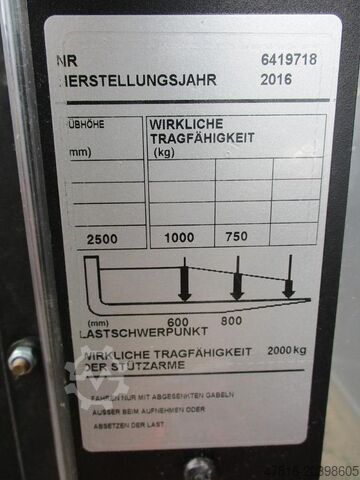 Hochhubwagen BT SPE200D