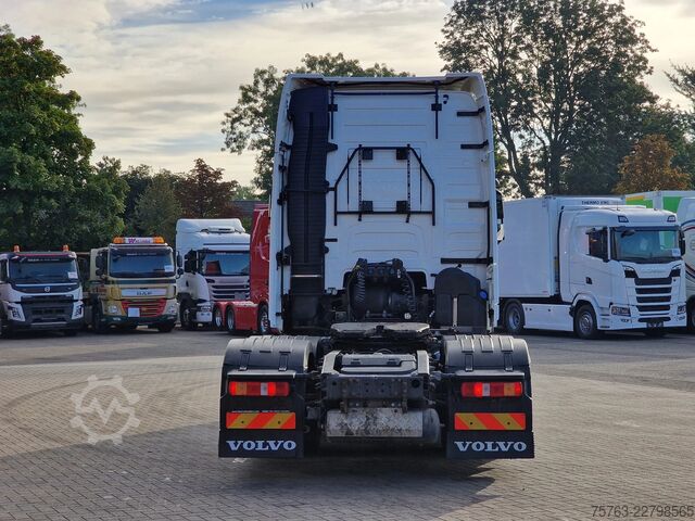 Standard-SZM Volvo FH 13.500 Globetrotter XL 6x2 - PTO/Hydraulic -...