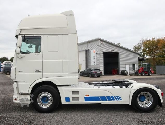 Standard SZM DAF XF 530 SSC Intarder Navigation TV Standklima