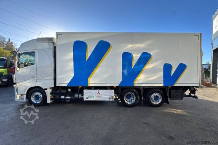 Refrigerated truck VOLVO FH-460 6x2 Mitsubishi Frigo