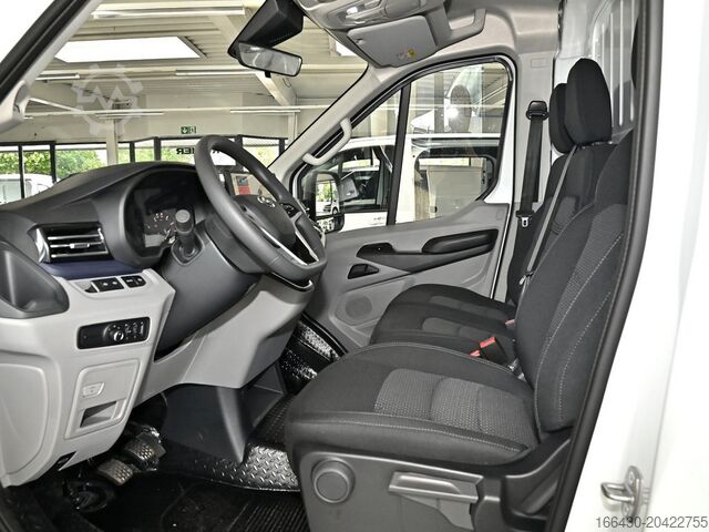 Minibus Maxus DELIVER 9