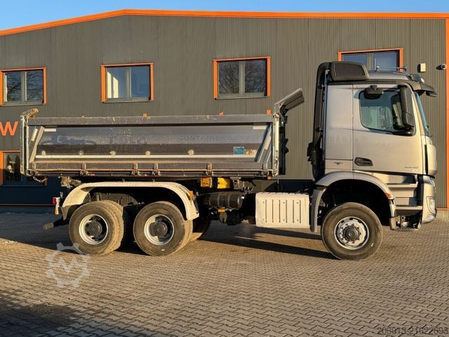 Dreiseitenkipper LKW MERCEDES-BENZ AROCS 3345 6x6 Euro 6 Kipper mit Bordmatik
