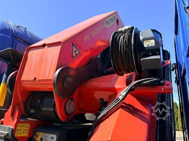 Flatbed truck SCANIA G450 8x4 Pritsche mit Kran Palfinger PK76002 EH