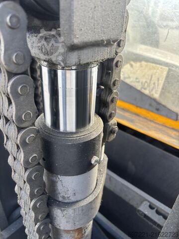 Vierwege-Schubmaststapler Jungheinrich ETV Q 20